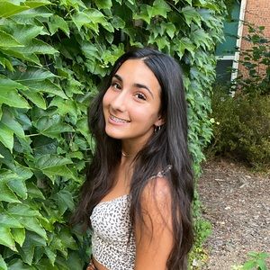 Meet your Posher, Karina